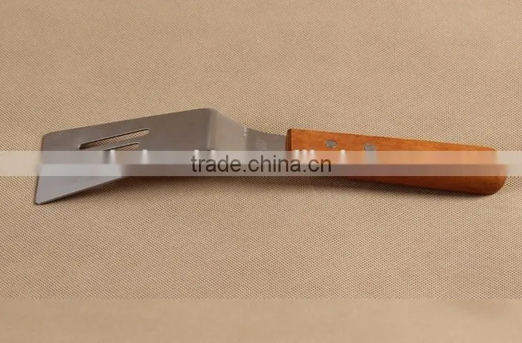 2016 hot selling stainless steel pizza shovel with wood handle pizza scoop
