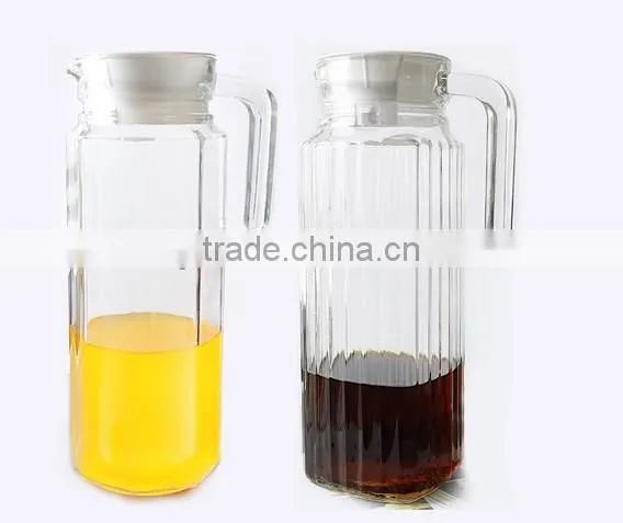 Shanghai new world vintage glass wine pot