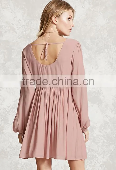Woman Long Vented Sleeve Scoop Neck Self-Tie Back Stripe Chiffon Emroidered On the Front Dress
