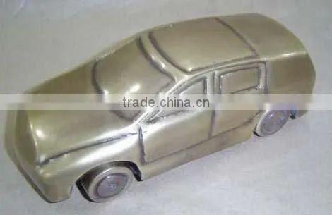 VINTAGE CAR