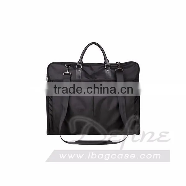 Foldable Travel Garment Bag for Suit And Dresses With Pocket
