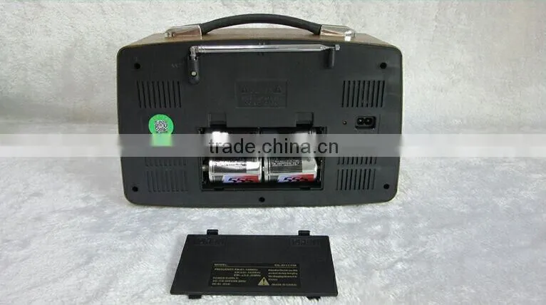 Retro Wood Radio with USB Player and Recording Function