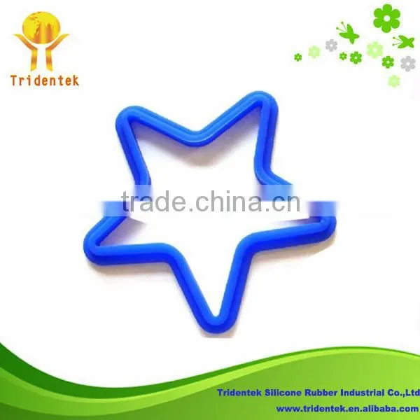 2014 the Best Erotogenic Lip shape silicone fried egg molds