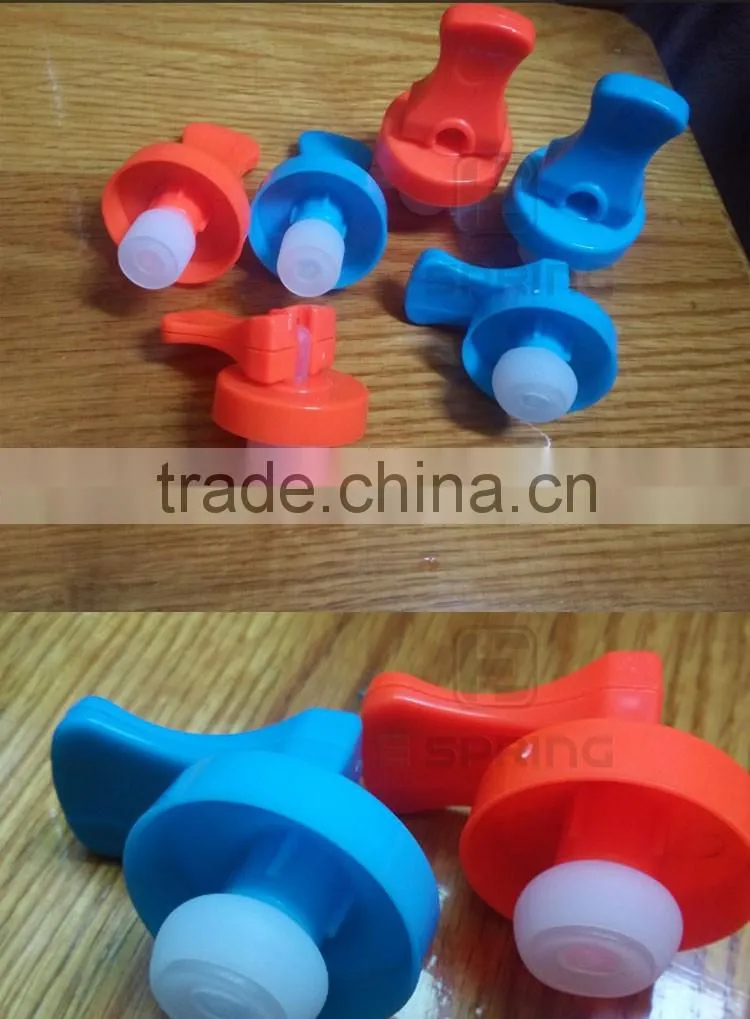 Non spill bottle caps keep wine fresh bottle stopper