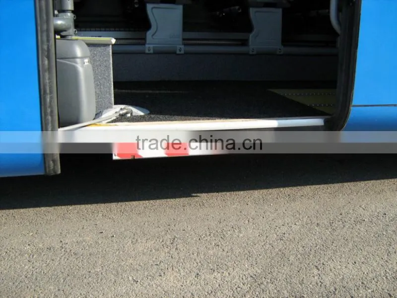 350KG CE Quality EWR Electric portable wheelchair ramp for the disabled and old used on low floor city bus