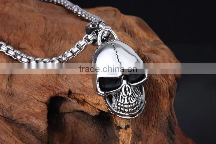 High polish stainless steel skull head design tibetan pendant