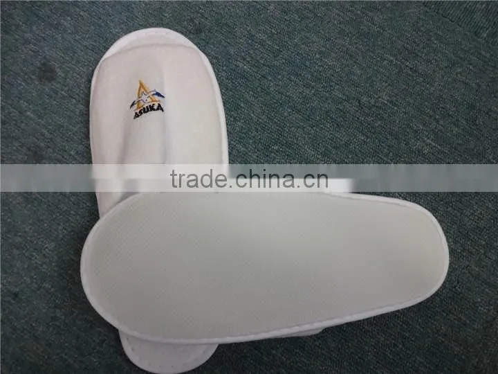 Multi-function embroidery new models slippers for men