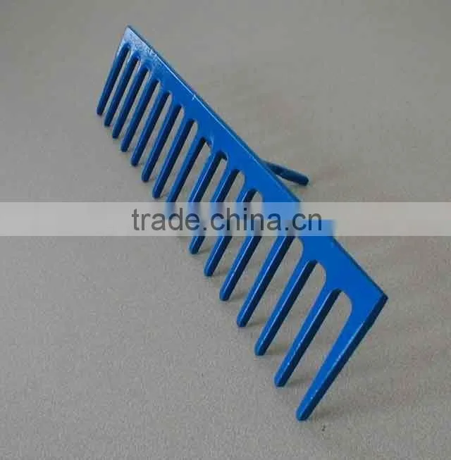 FORGED METAL LEVEL RAKE IN TOOLS