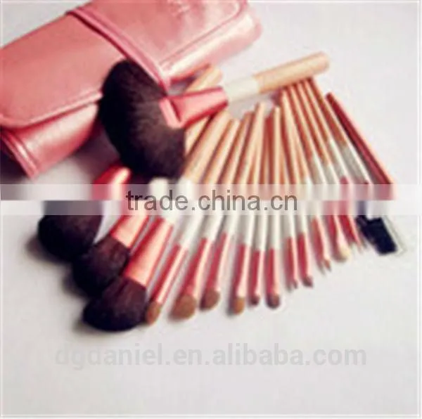 Beauty 18pcs pink Brushes makeup with case High quality cosmetic brushDongGuan Factory