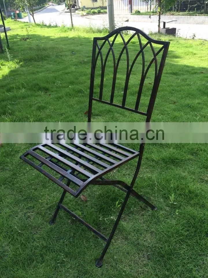 Good quality black flexible folding easy chair