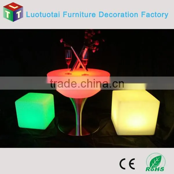 Manufacturer 20-80CM cube PE plastic chair with remote control 16 mix changeable colors