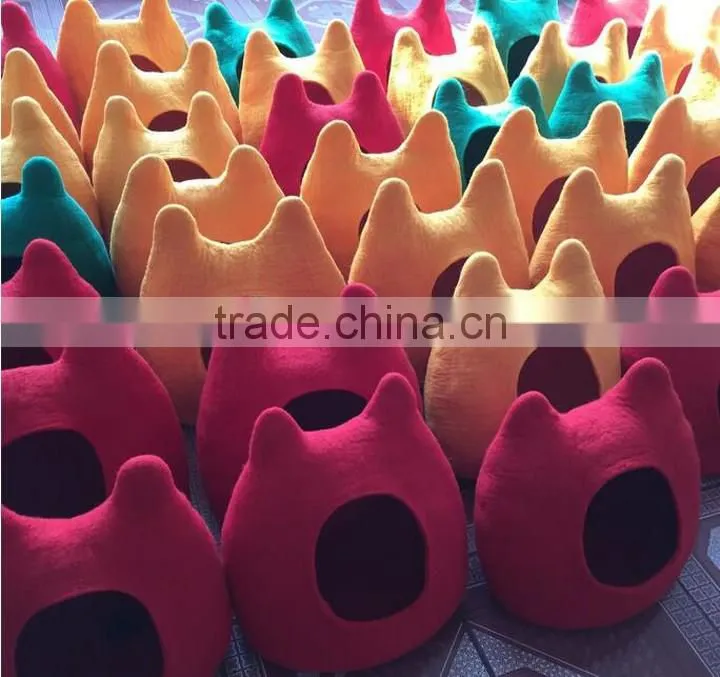 100% wool felt cat pad , cat house , cat cave