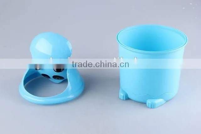 Panda Design Plastic Trash Can/Rubbish Bin Household Garbage Can
