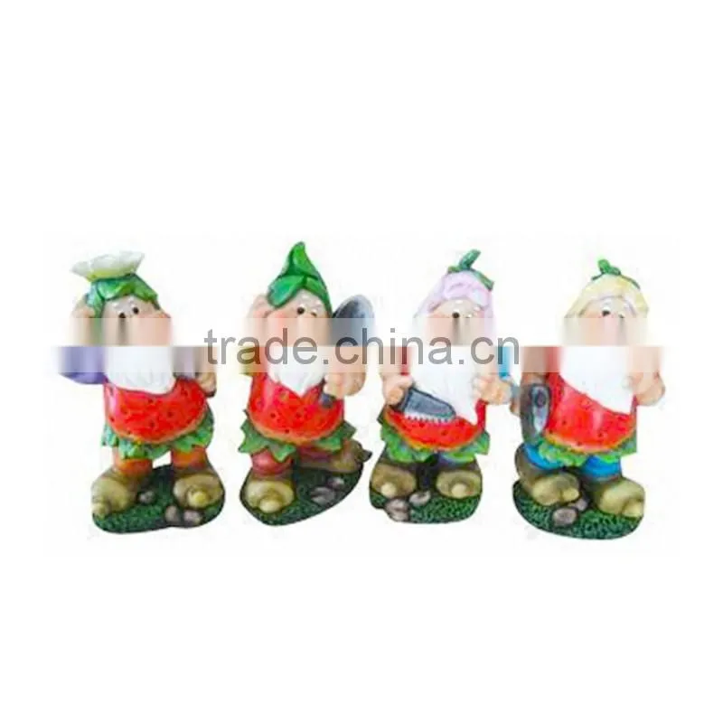polyresin resin garden gnome