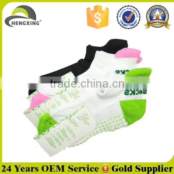 Custom Yoga short socks with grip pad