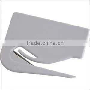 Cheap wholesale handle heartshaped plastic letter opener