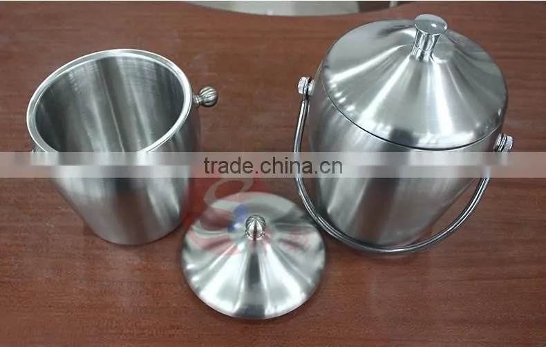 Modern bar coolers ice tong double wall stainless steel mini ice bucket metal with lid