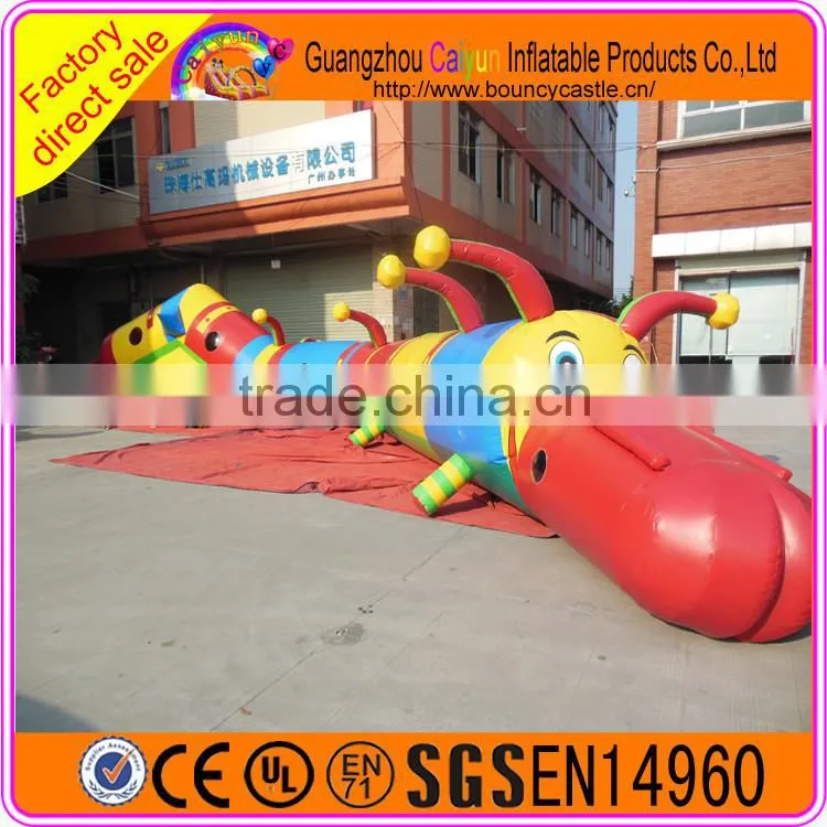 Commercial obstacle inflatable assualt obstacle course for team building