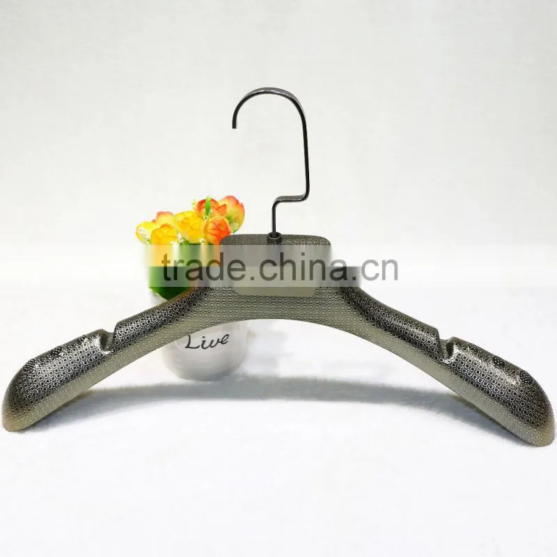 Factory supply fancy gold thick plastic bulk clothes hangers
