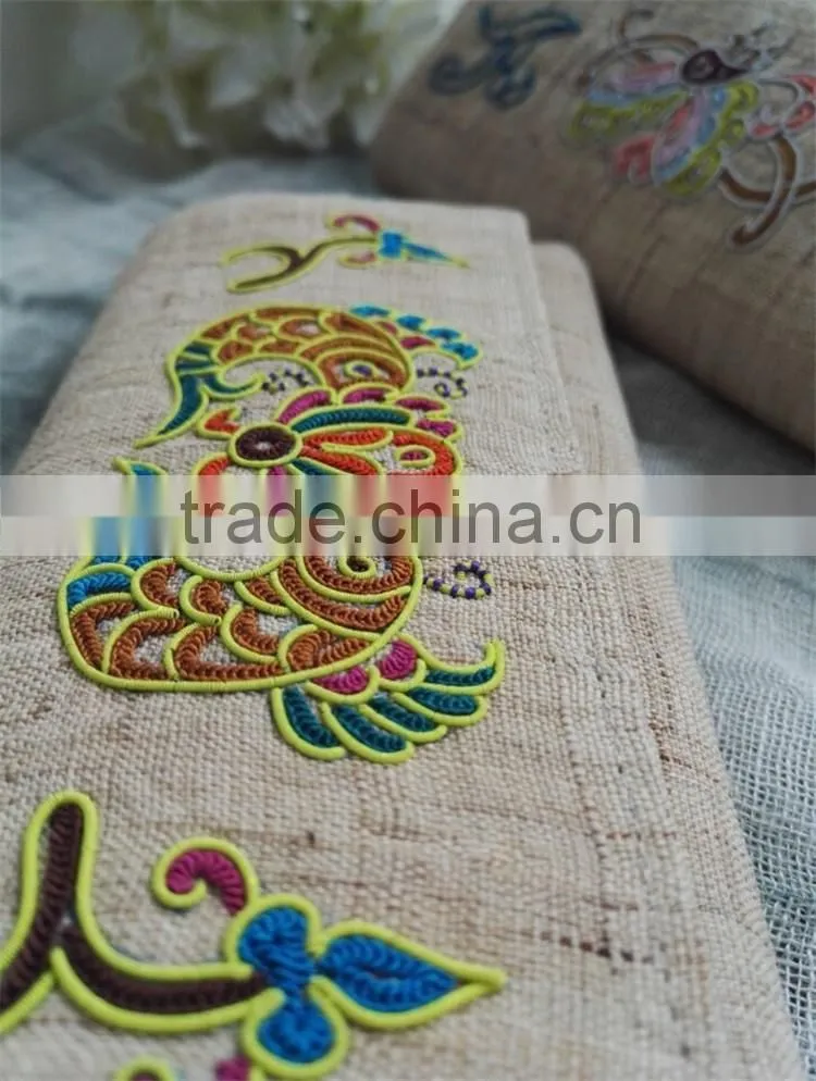 Ramie Fabric & horsetail-based embroidery lady Wallet
