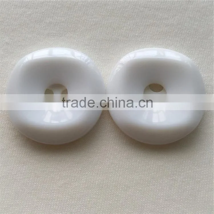 High quality particular hole round white buttons