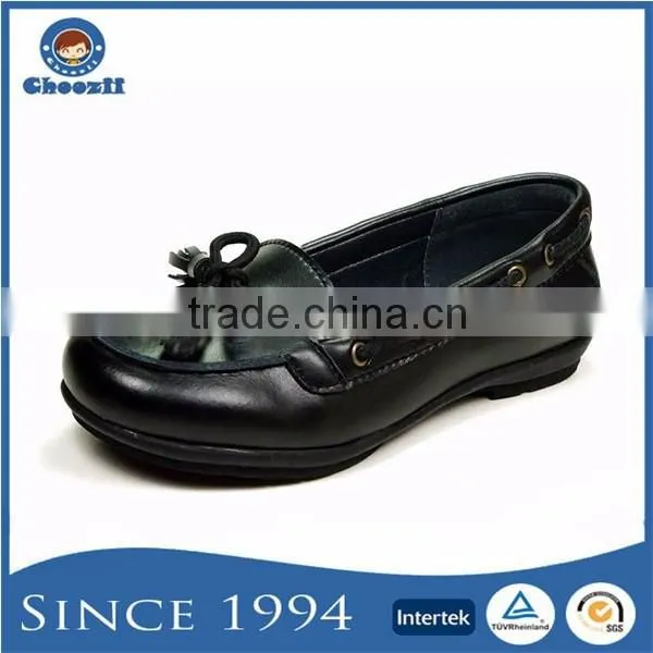 Classic Leather No Heel Flat Black Dress Shoes for Girls