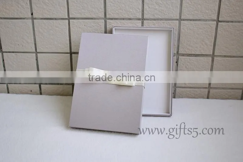 Custom Handmade Luxury wedding invitation box with ribbon