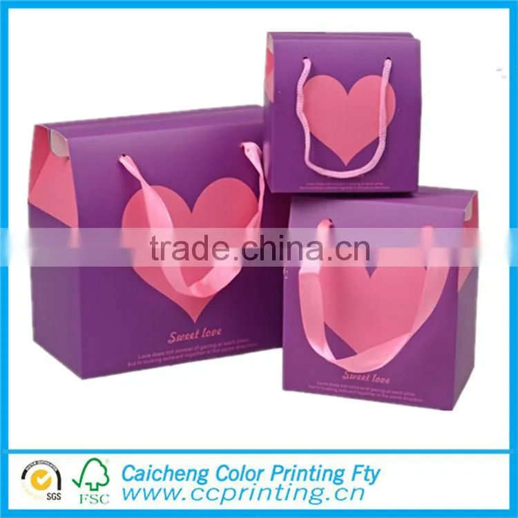 Promotional wedding gift paper bag with heart window