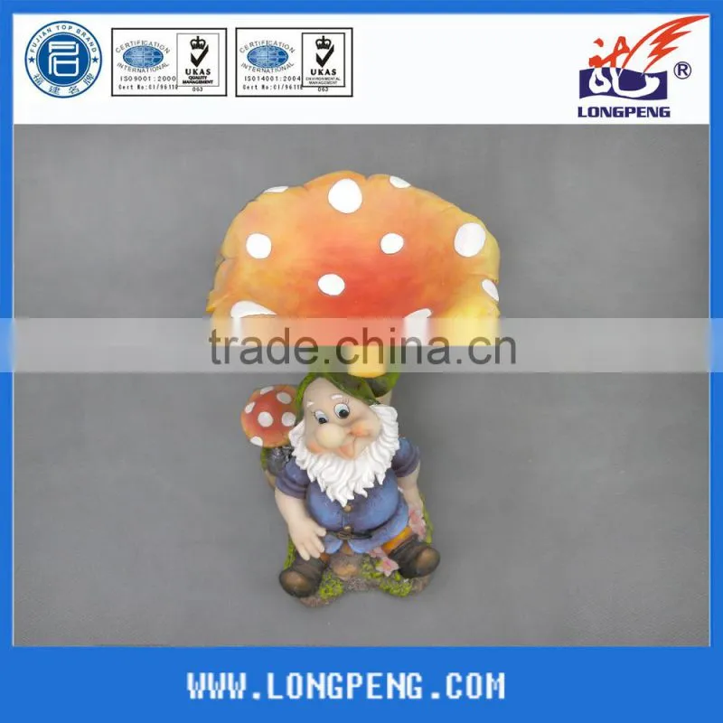 handcraft outdoor polyresin garden gnomes statue garden dwarfs sitting under mushroom