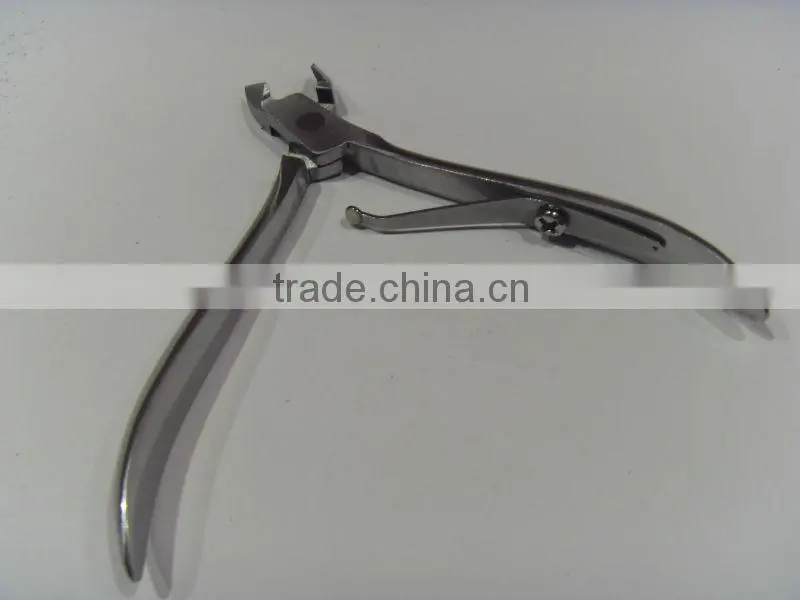 Retails Stainless Steel Nail Cuticle Nipper Nail Cutter for Manicure and Pedicure