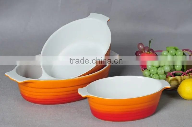 Different size restaurant kitchen ovenware baking pans stoneware