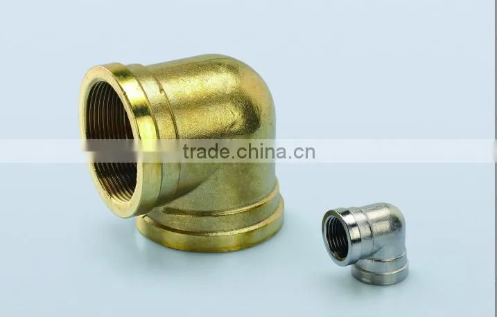 90 degree elbow in plumbing pipe fitting