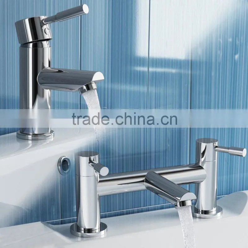 Contemporary One Handle Deck Mount Chrome Bathroom Sink Faucet Mixer Taps Single Hole Tall Curve Spout Bathtub Mixer Taps