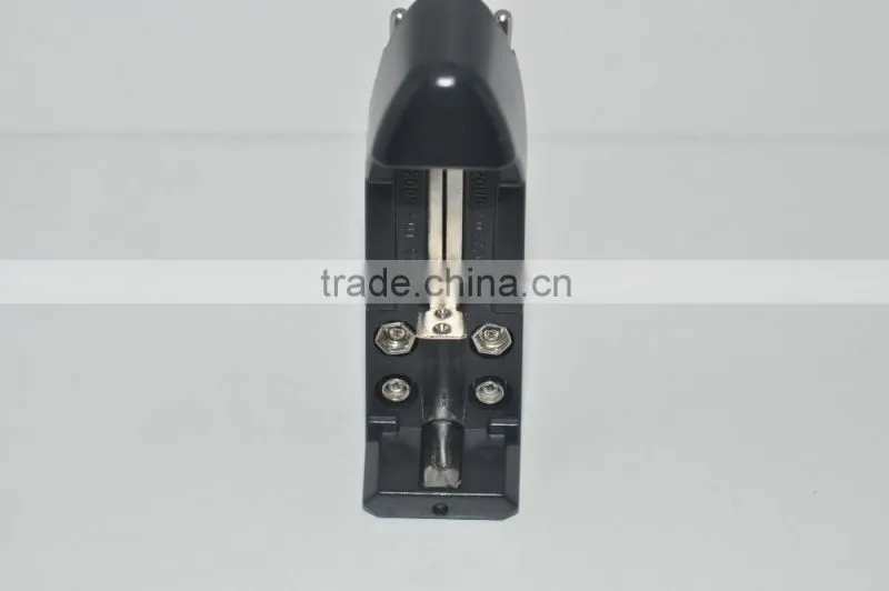 Travel Charger /Home Accessory 3.6v for Li-ion AA AAA 18650 Universal Battery Charger