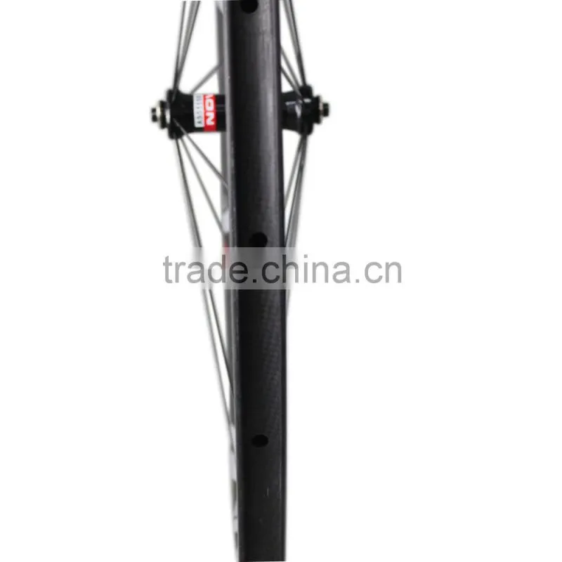 T700 carbon road wheels 27mm width carbon clincher road wheels 56C