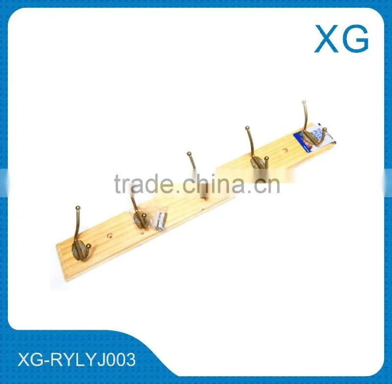 Cheap price wall mounted wooden clothes hanging hooks/Decorative hooks for hanging clothes hats