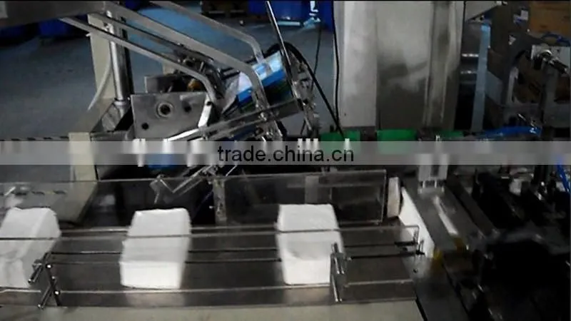 Facial tissue filling in carton box and packing machine