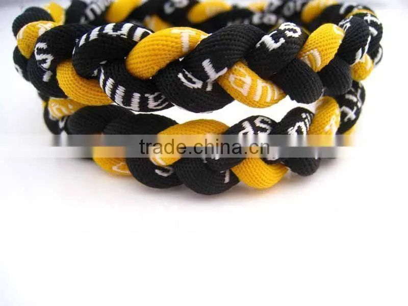2015 cheap custom silicone rubber necklace,silicone necklace cord