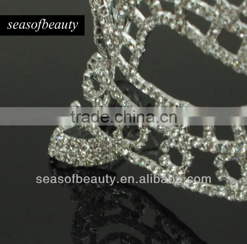 Fully Handmade Luxury Rhinestone Mask