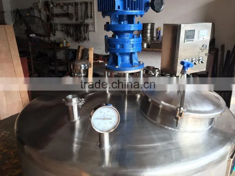 300L stainless steel heating and mixing tank