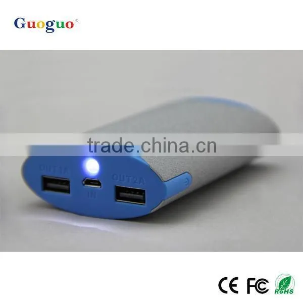Guoguo 2016 high quality Dual USB LED torch portable 7800mAh totoro power bank for iphone7