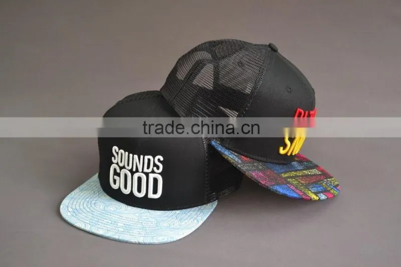 Custom mesh fabric 6-panel cap with embroidery logo