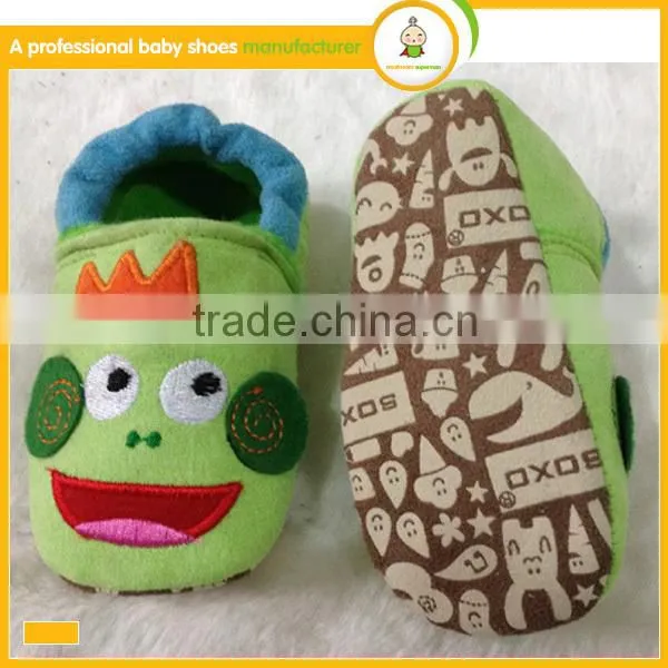 the new pattern cotton fabric baby shoes lovely animal shape toddler baby shoes
