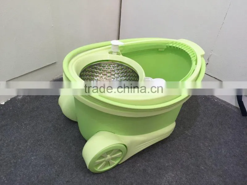 360 SPINNING ROTATING SPIN FLOOR MOP & BUCKET SET + 2 MICROFIBRE CLEANING HEADS