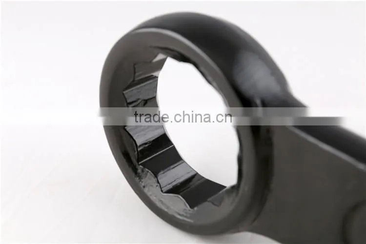 Black heavy percussion wrench with CR-V material