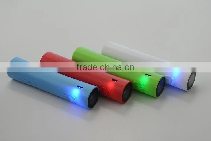 Big Torch Light 2200mah Power Bank Round Slim Shape Power Bank