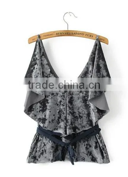 Runwaylover EY2382B Sexy Deep V-Neck 2017 Ladies Falbala Crop Tops