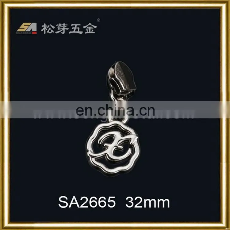Bottom price best sell wholesale skating clothing zip puller