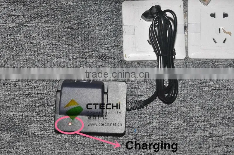VX680 Battery charger