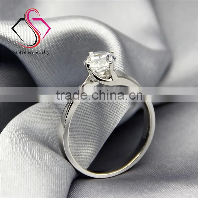 Round Brilliant Cut Moissanite Solitaire 1 Carat 6.5mm Center 14k 18k PT950 Wedding Engagement Ring